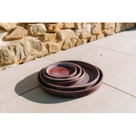 Soucoupe ronde 15cm violet faite à la main en terre cuite émaillée