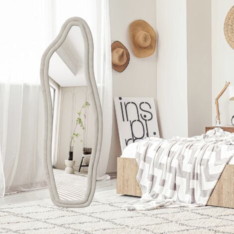 TANANT Specchi da terra asimmetrico 140×45 cm - Specchio a figura intera, cornice in velluto tessile con struttura in alluminio robusta - utilizzabile come specchio da parete o a piantana, Bianco