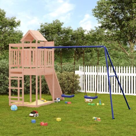 Spielplatz aus massivem Douglas-Holz für den Außenbereich