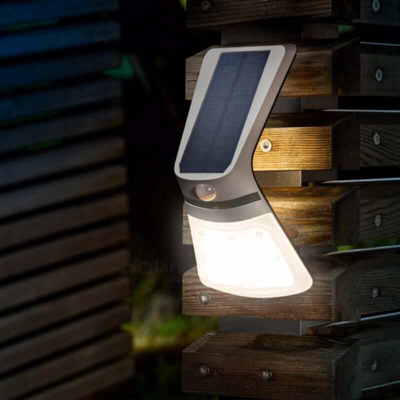 Applique solaire murale à détecteur de mouvement New Line 240 lumens