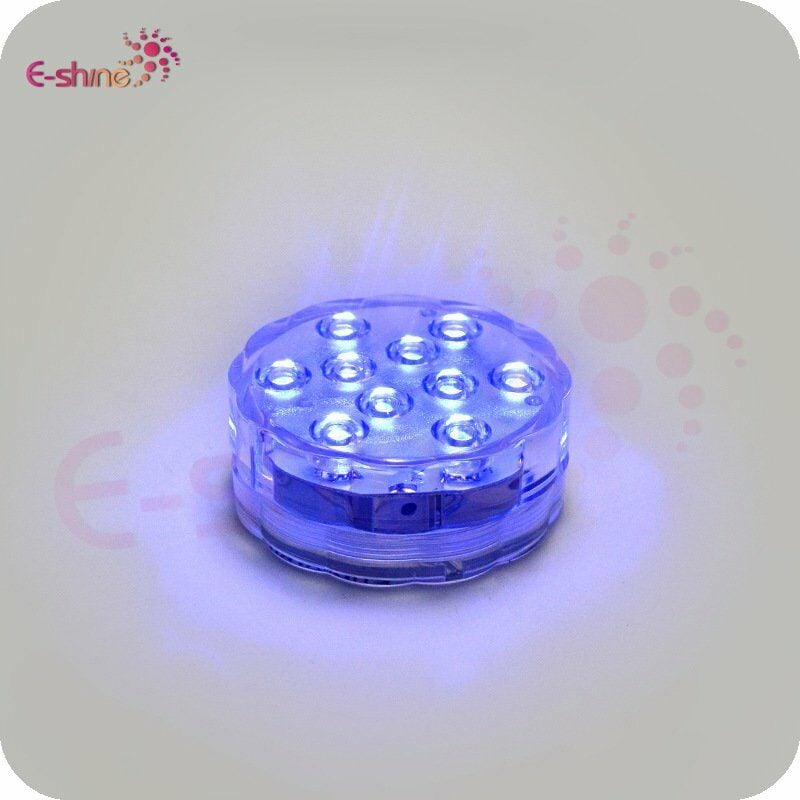 

Spot supply LED control remoto luz de buceo colorida luz de vela impermeable RGB nueva luz de buceo que cambia de color