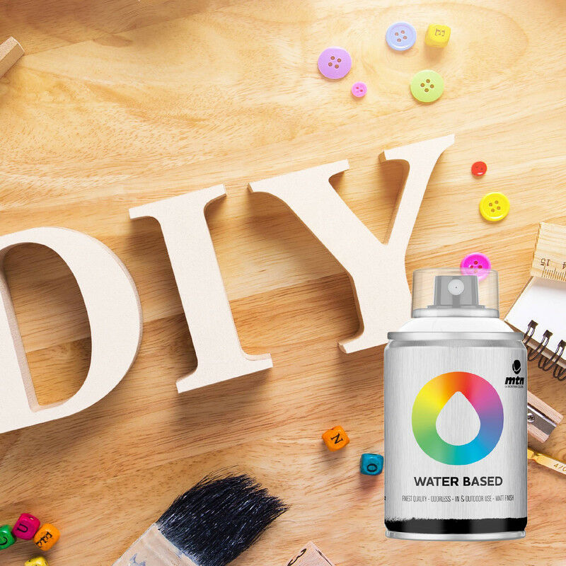 

Spray Base Agua 100ml Titanium White - Montana Colors