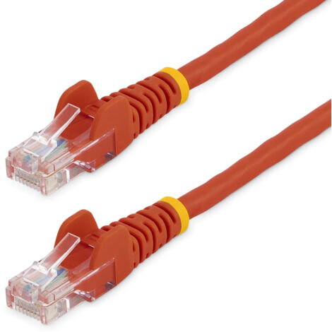 StarTech.com Cavo di Rete da 50cm Rosso Cat5e Ethernet RJ45 Antigroviglio