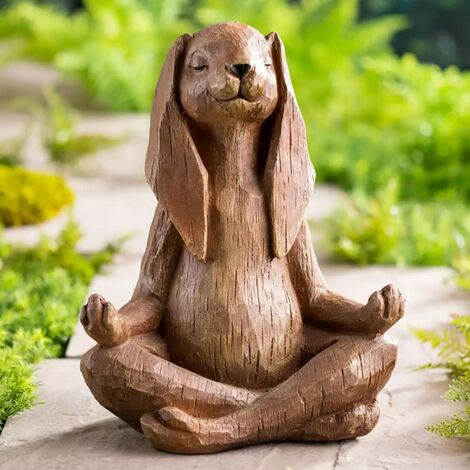 Statue de jardin en résine de lapin pose de yoga avec aspect de bois sculpté Statue de jardin en résine de lapin pose de yoga avec aspect de bois sculpté