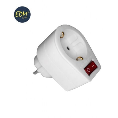 Steckdosenadapter mit Schalter, unter Verpackung Edm