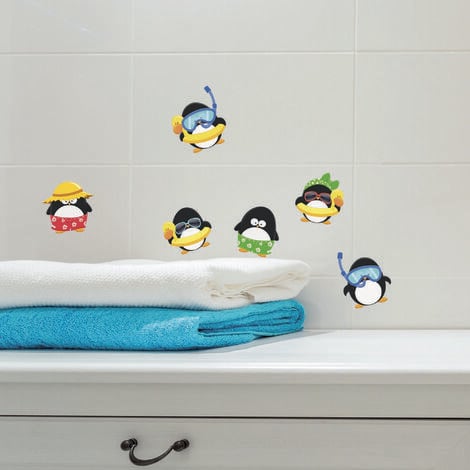 Sticker autocollant décoratif Pingouins rigolos en maillot de bain et bouée, 30 cm X 21 cm, Lot de 2.