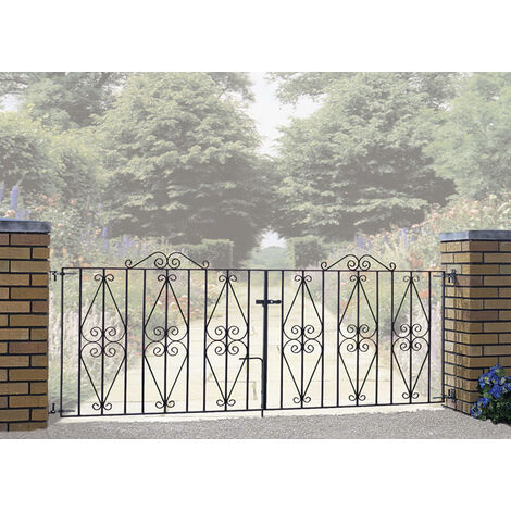 Stirling Scroll Double (Driveway) Gate 2134 mm