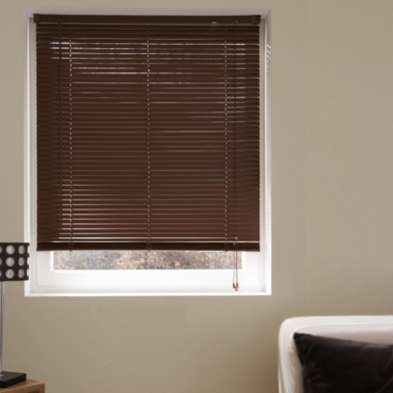 Madecostore - Store vénitien lamelles pvc 25mm - Rouge - L100 x H175cm