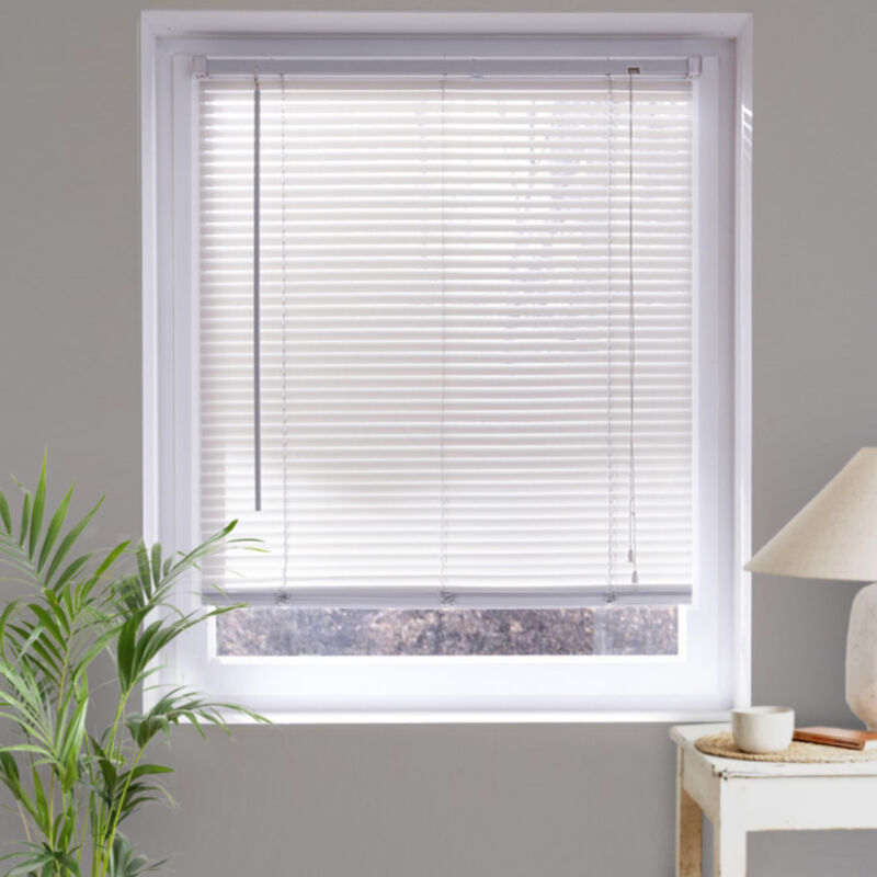 Madecostore - Store vénitien lamelles pvc 25mm - Rouge - L120 x H175cm