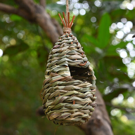 Straw bird nests, handmade woven bird nests, gardening, outdoor decorations, pet supplies