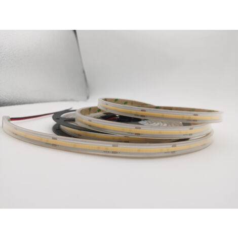 Strip LED 24V COB IP67 da esterno 15W/m luce calda 3000K 5 metri