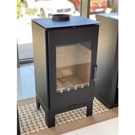 Stufa a Legna Verso Ina L - 7.5 kW  Potenza e Design Elegante per Riscaldamento Efficiente