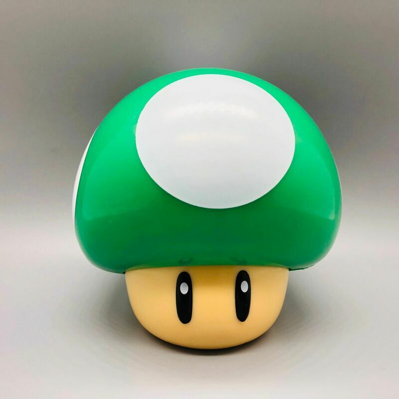Super Mario Bros. Luce a fungo di rospo con figura...
