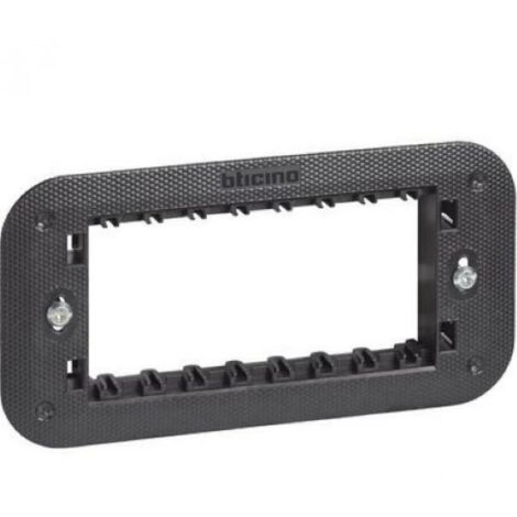 Support 4 modules Bticino Living Now K4704