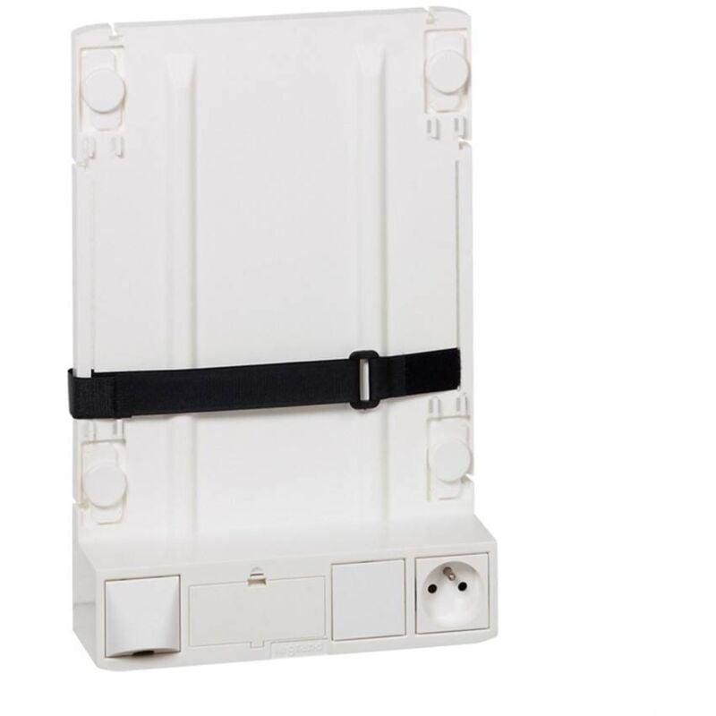 Support box opérateur adsl et fibre avec 1 prise 2P+T et 4 cordons de liaison box et coffret Legrand 413149