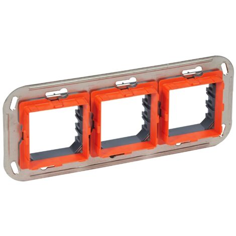 Support monobloc à vis 2+2+2 modules pour rénovation entraxe 57mm BTICINO H4732/3