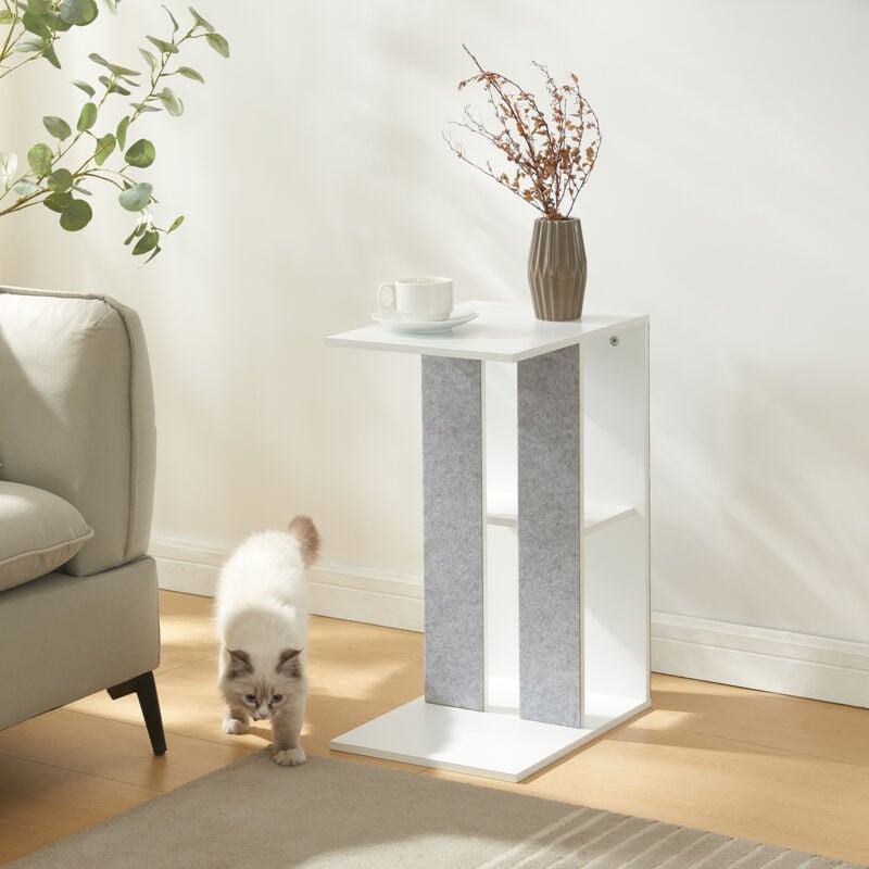 Table d'appoint avec griffoir pour chat Ljungby 58 x 40 x 30 cm blanc [en.casa]