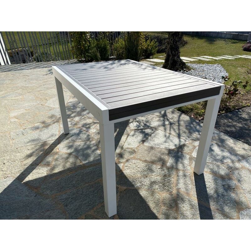 Giardini Di Maggio - Table extensible en aluminium pour jardin azalea by couleur Blanc / Gris taupe