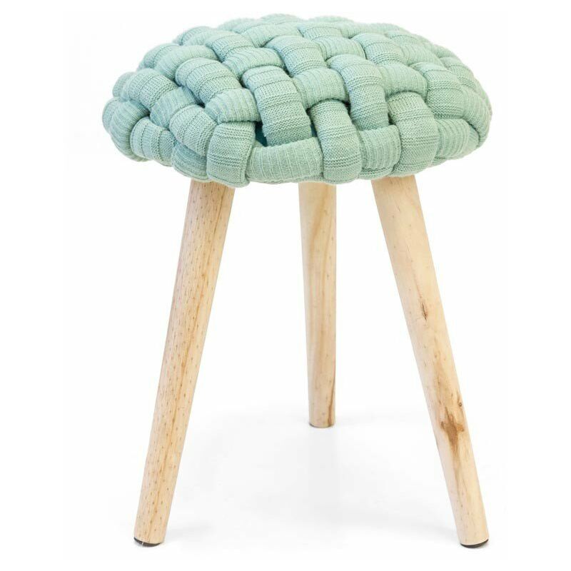 

Taburete Braid Asiento Acolchado Color Verde Menta Juvenil Tejido trapillo Patas Madera Maciza 46x36 cm (1 unidad)