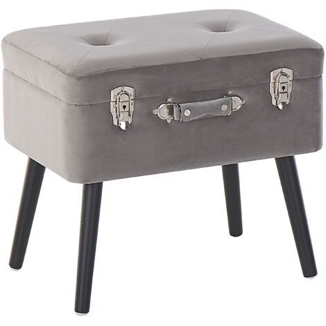 Taburete con almacenaje tapizado en terciopelo gris con patas negras diseño de maleta abotonado Mallard
