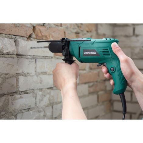 Taladradora de impacto de 500W – Apta para taladrar y perforar por impacto – Cabezal de perforación de sujeción rápida para cambiar rápidamente puntas y brocas – Incl. asa lateral, tope de profundidad y bolsa de almacenamiento