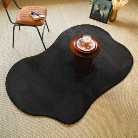 Tapis contemporain de forme organique - Hypnose - Noir velours - 160 x 240 cm