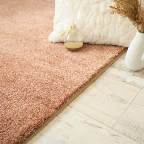 Tapis doux poils longs - Touch rose corail - Galon tabac - 80 x 150 cm