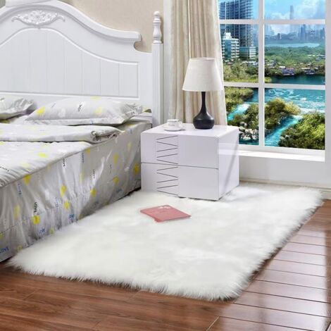 Tapis en fausse peau de mouton à poils longs en fausse laine  60 x 120 cm  Adapté aux vitrines cabines d'essayage chapelleries et magasins