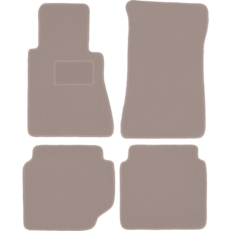 Tapis en velours beige pour : Mercedes W123 berline, break (1975-1986)