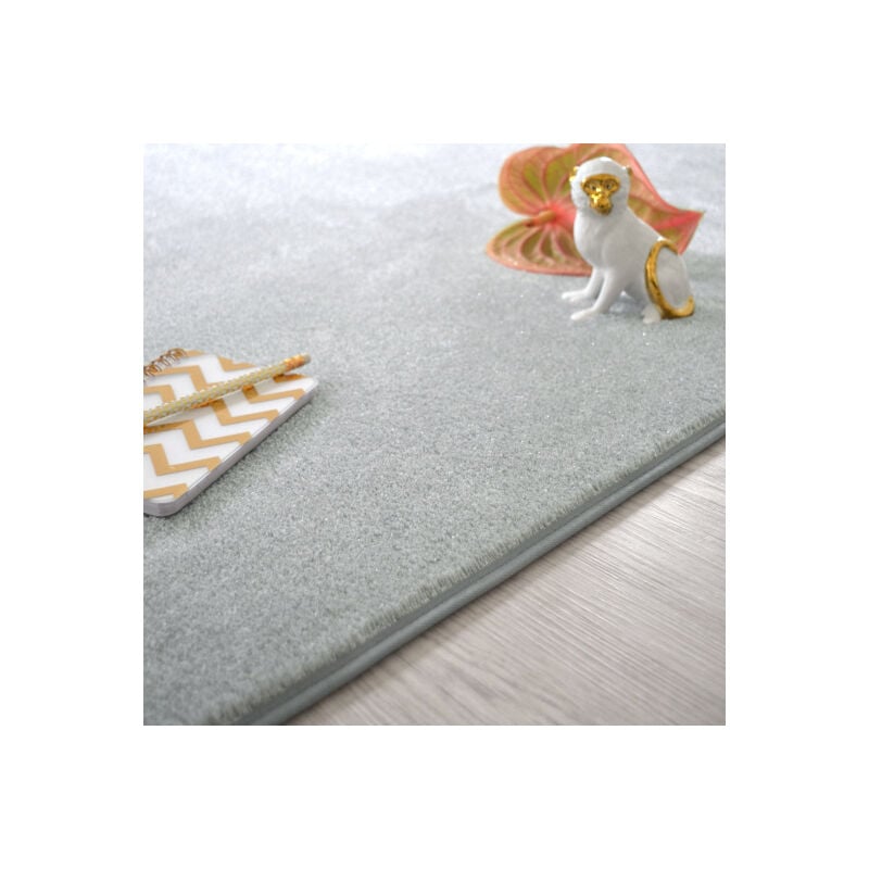 Décoweb - Tapis Paillettes Star gris - Galon gris clair - 140 x 200 cm