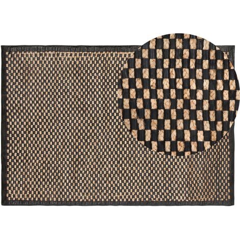 Tapis Rectangulaire Beige et Noir en Cuir Patchwork avec Motif à Damier pour Intérieur au Style Moderne 140 x 200 cm Beliani