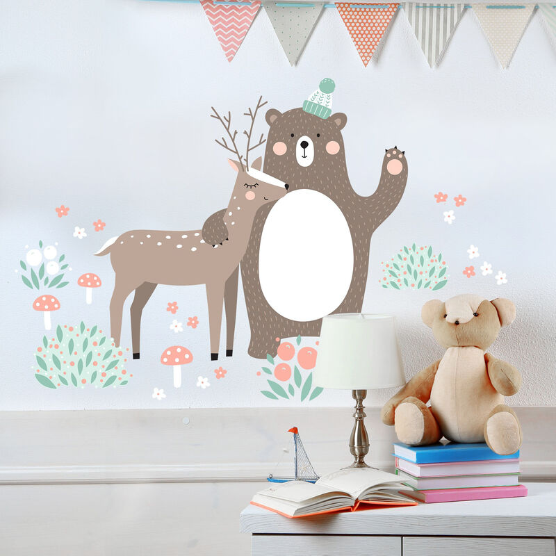 

Tatuaje de pared - Children's pattern Forest friends with bear and deer Dimensión LxA: 90cm x 101cm