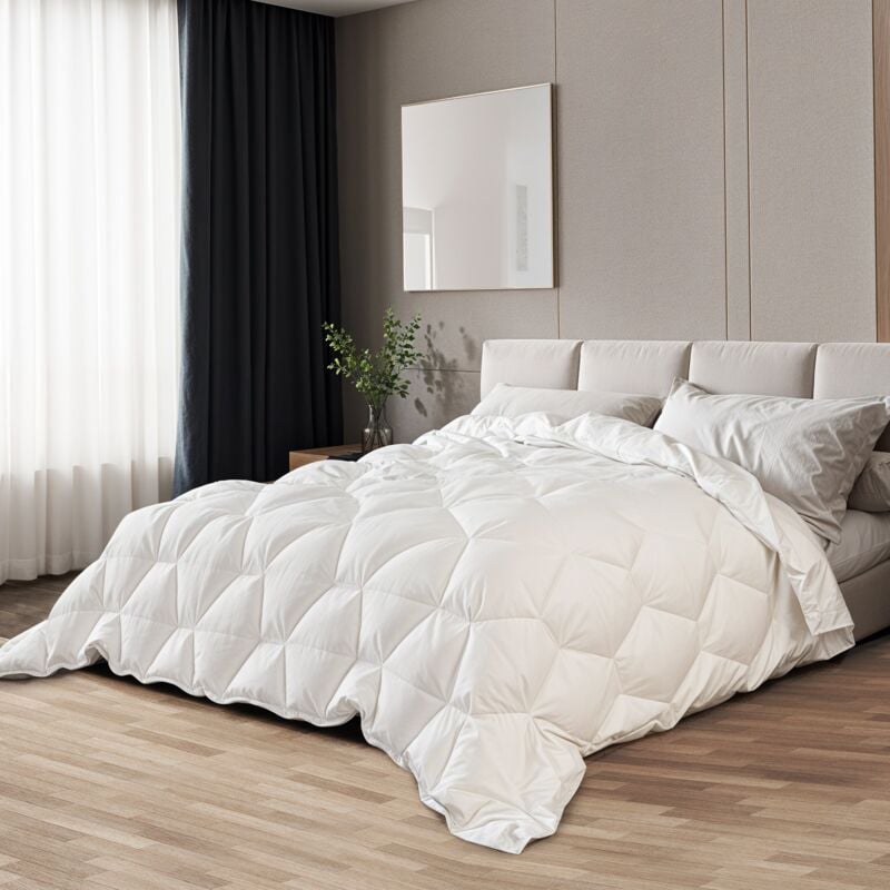 The White Stone - Couette Hiver 180 x 200 cm de 400 g - Rembourrage Doux et Chaud en Ouate Douce - Couette Matelassée en Microfibre Hypoallergénique