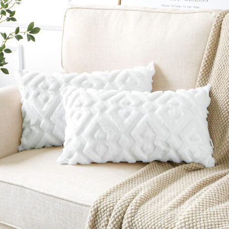 Tigrezy Set mit 2 dekorativen Kissenbezügen aus weichem Plüschwolle, kurzem Samt, luxuriöser Stil für Sofa und Schlafzimmer – moderne weiße Rautenform, 30 x 50 cm