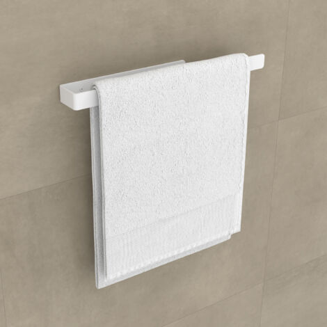 Toallero Adhesivo de baño fabricado en acero y acabado blanco mate Peso máx.: 2kg Medidas 39x3x7cm Incluye adhesivo extra fuerte y tornillos para que elijas como fijarlo a la pared -