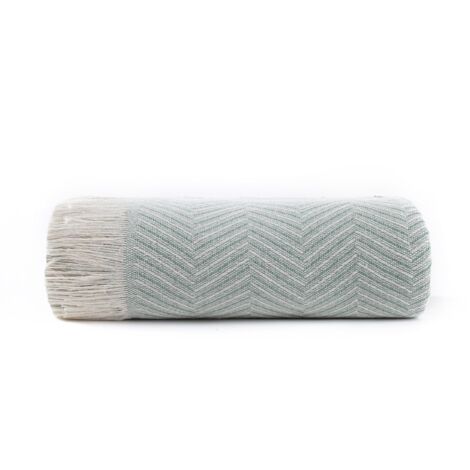 Todocama, Trapunta multiuso per divano, coperta, plaid per letto, copridivano, prodotta in Spagna, motivo a spina di pesce, (180 x 260 cm, verde)