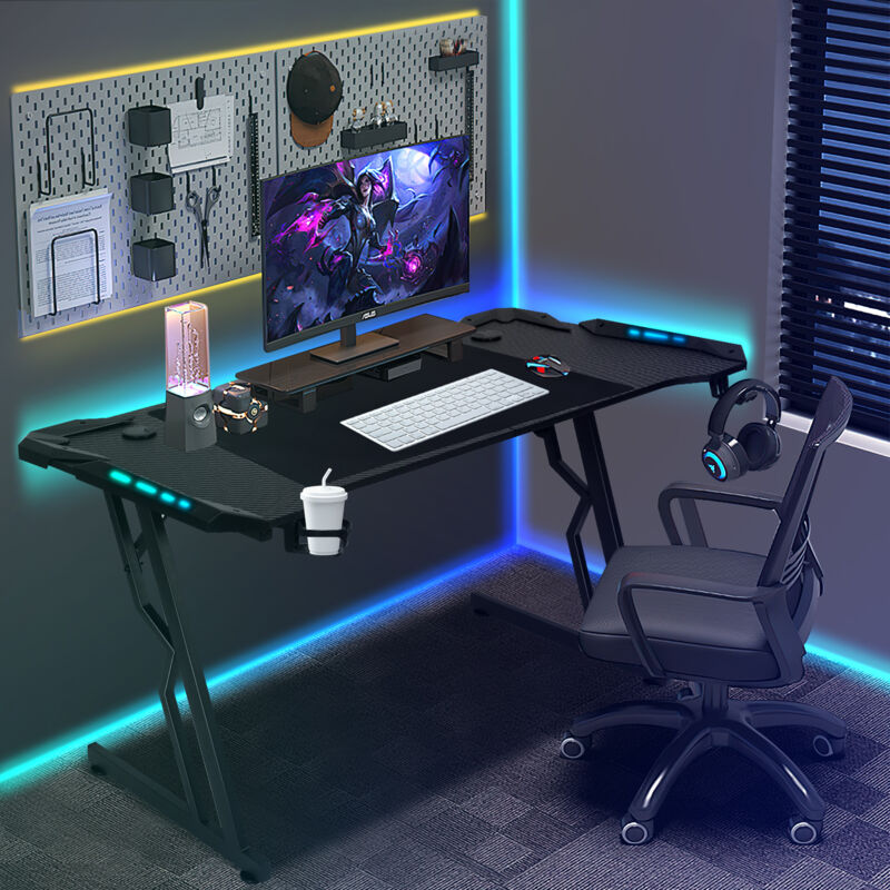 Tolletour - Bureau Gaming en Z-Forme avec Tapis de Souris, Porte-gobelet et Crochet pour Casque, Bureau Gamer 140x60cm, met LED+télécommande