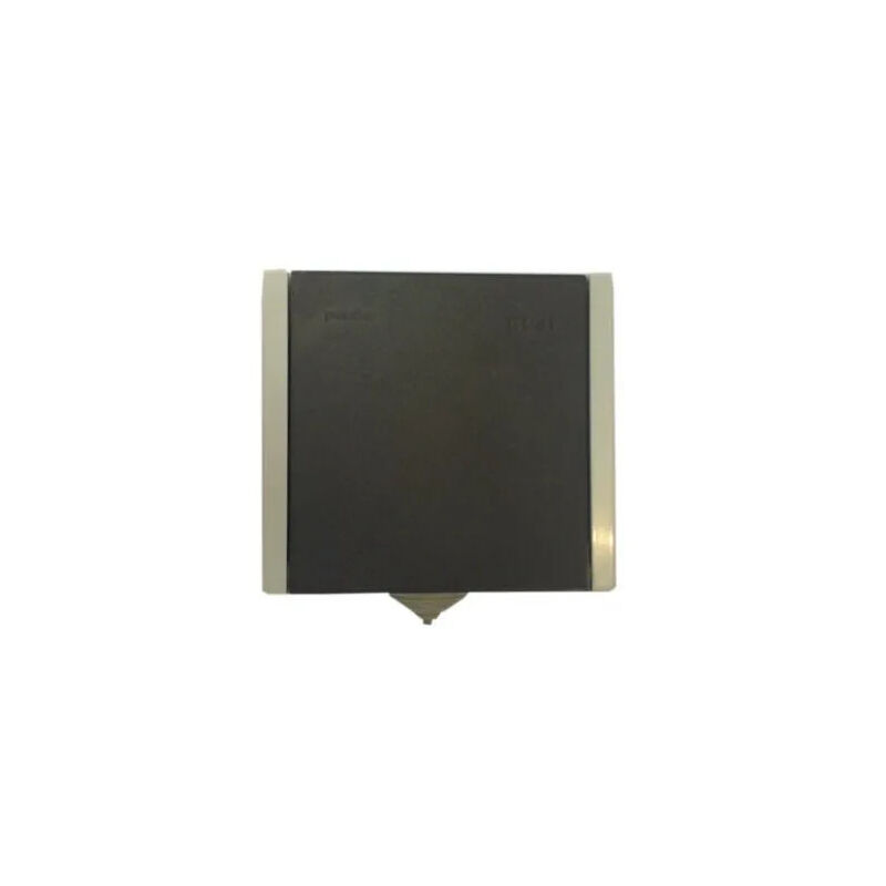 

Legrand - Toma de corriente impermeable 20A