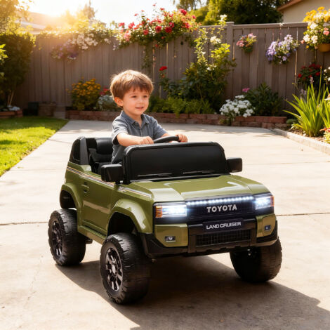 TOYOTA Land Cruiser Macchina Elettrica per Bambini 3-8 Anni, 12V 3-5 km/h Auto Elettrica Bambini con 2 Motori, Sospensioni, Telecomando, Cintura 3 Punti, Bluetooth, USB, Musica, Fari, Verde