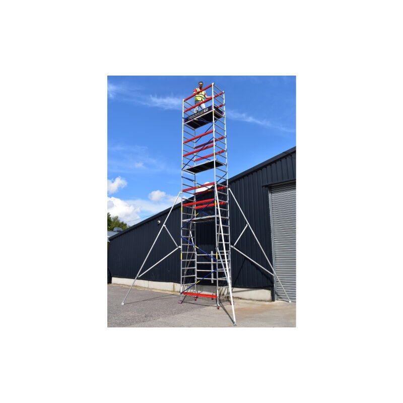 Trade Master Professional Scaffold Tower, Size 9.1m