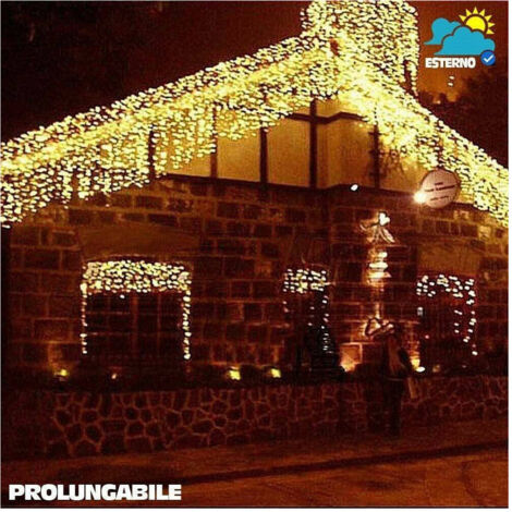 Trade Shop - Warmweiß beleuchteter Wasserfallvorhang, 250 x 75 cm, ausziehbar bis zu 50 m, 126 LEDs -