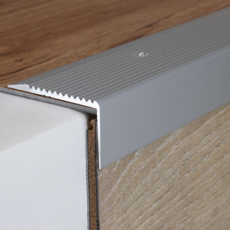 Treppenkante "Gela" / Treppenkantenprofil / Winkelprofil (Größe 28 mm x 50 mm) aus Aluminium eloxiert, gebohrt, von Auer Metall-silber-1000