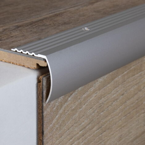Treppenkante / Winkelprofil 30 x 30 mm Typ: 372 (Aluminium eloxiert, gebohrt) -silber-1000