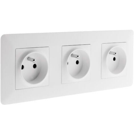 Prise 16A Blanc Triple - Artezo - Zenitech