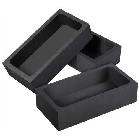 Trois moules à creuset en graphite noir pour la fusion des métaux et la fusion de bijoux.