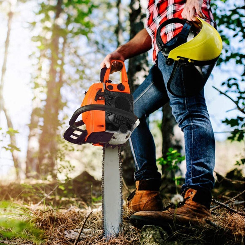 Skecten - Tronçonneuse thermique 52cm³, 3 cv (2.6 kW), guide 45 cm, 2 chaînes