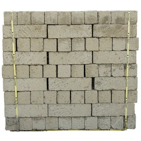 Tufo grigio-giallastro (fior di tufo), blocchi 37x11x11 cm (n.143 pezzi)