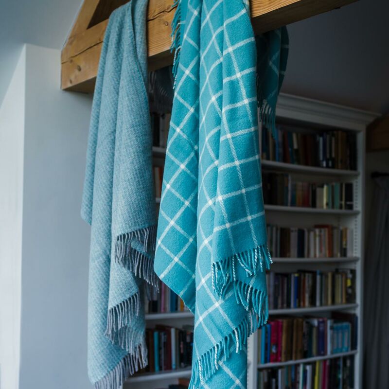 Tweedmill, Classic Style, Lifestyle Chequred Check Throw, Spearmint, 150cm x 183cm, 100% Pure Wool, Made in Wales - Blue