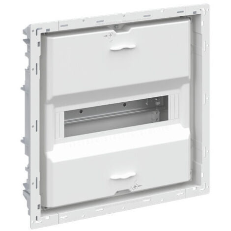 UK600 2 rangées sans porte 2CPX031375R9999 ABB D731375