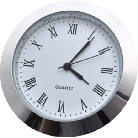 Un cadran rond remplace la mini-horloge d'origine à chiffres romains, avec un décor de chambre métallique (argenté)